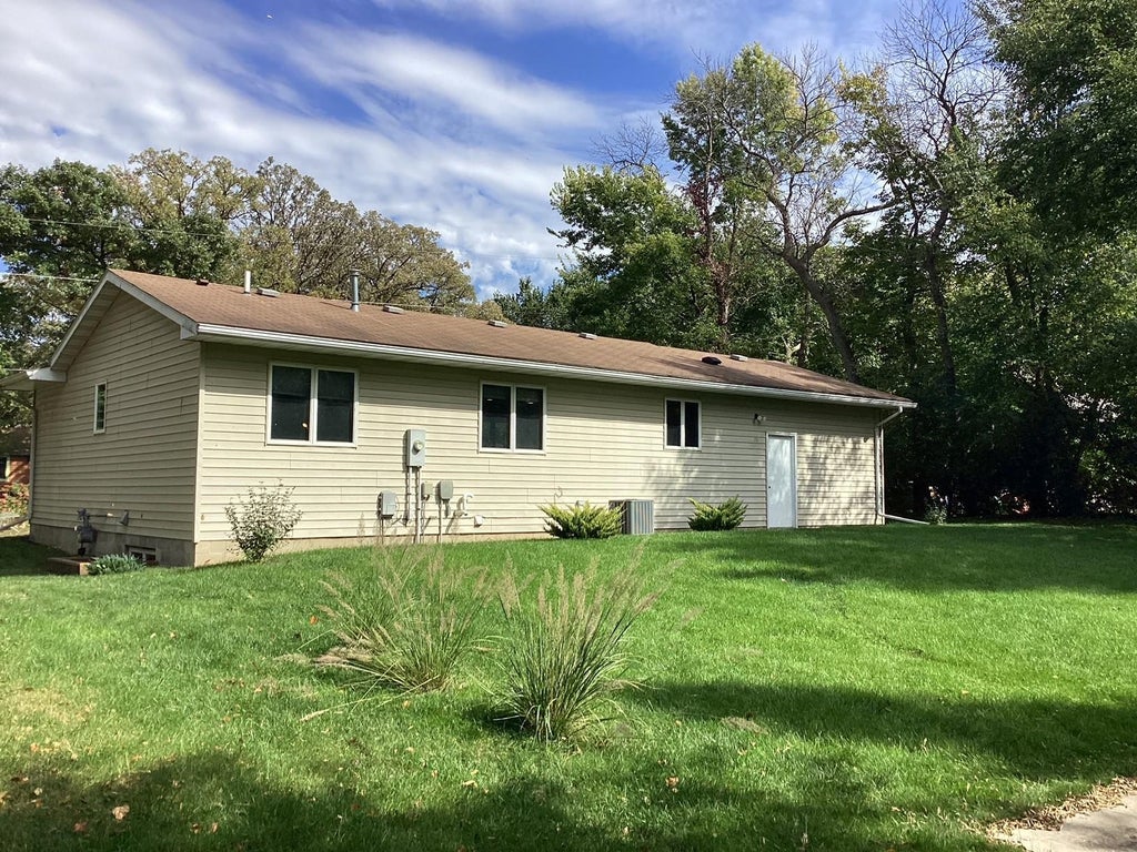 Photo of 1113 Shore Acres Drive, Albert Lea, MN 56007 (MLS # 7156874)