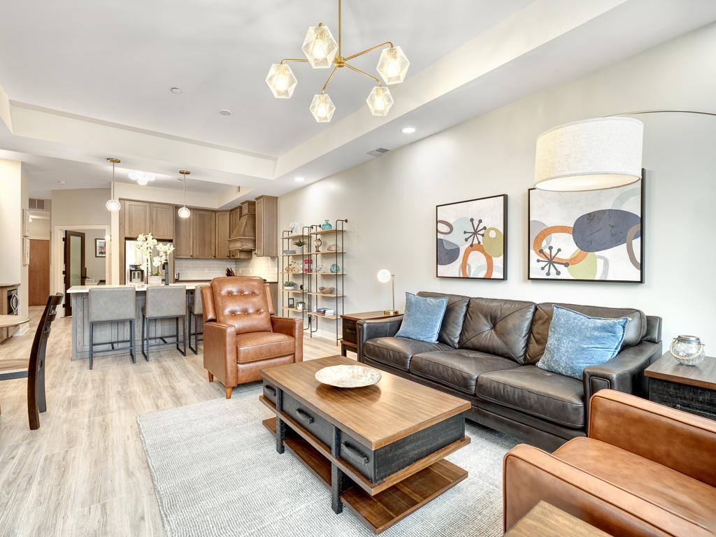 701 Linden Street 105