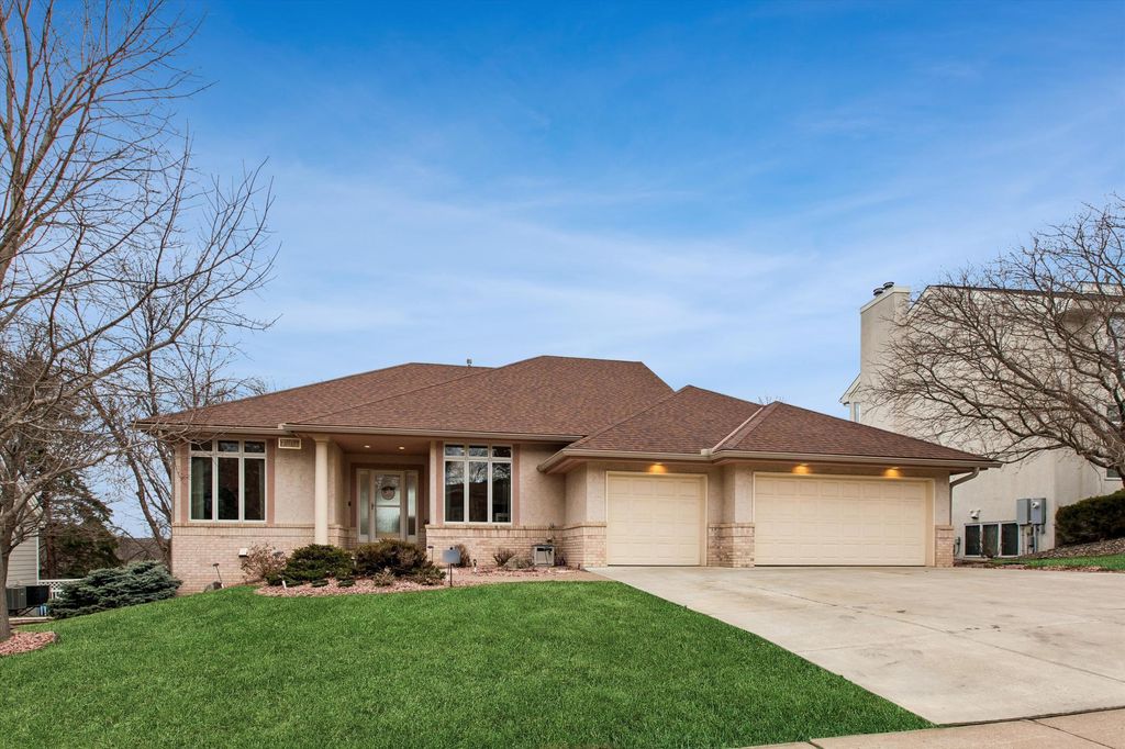 Photo of 7307 Bush Lake Drive, Bloomington, MN 55438 (MLS # 7044308)