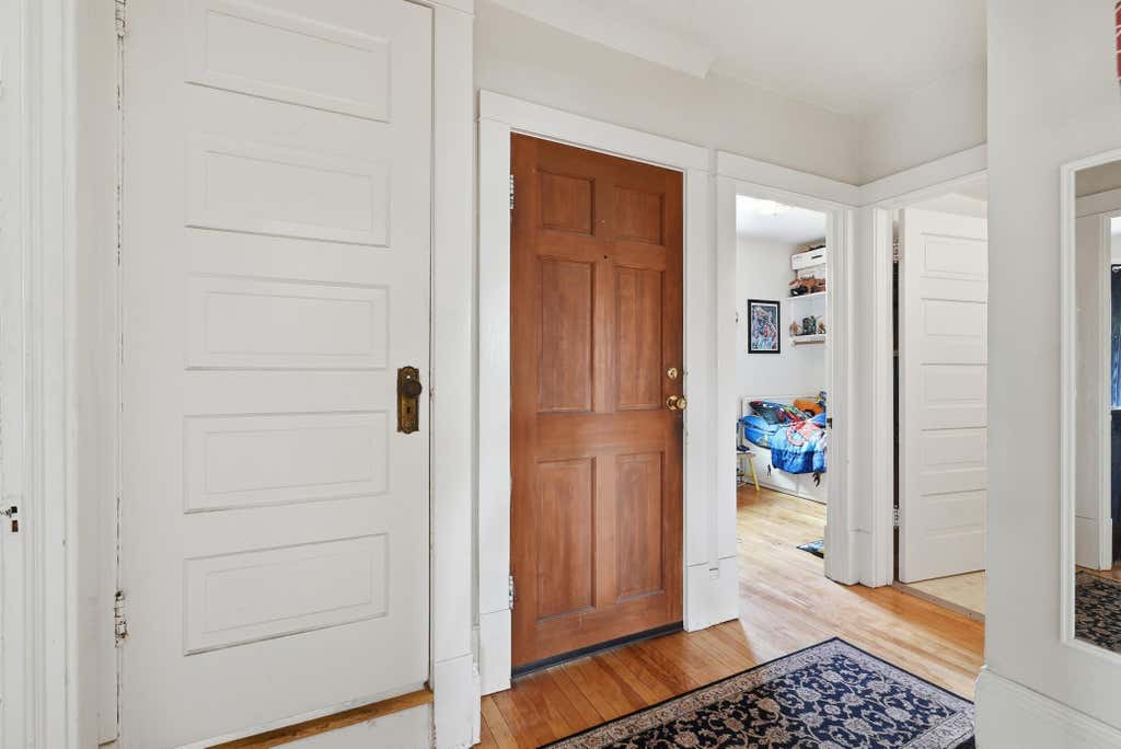 Photo of 3437 Park Avenue, Minneapolis, MN 55407 (MLS # 7097255)