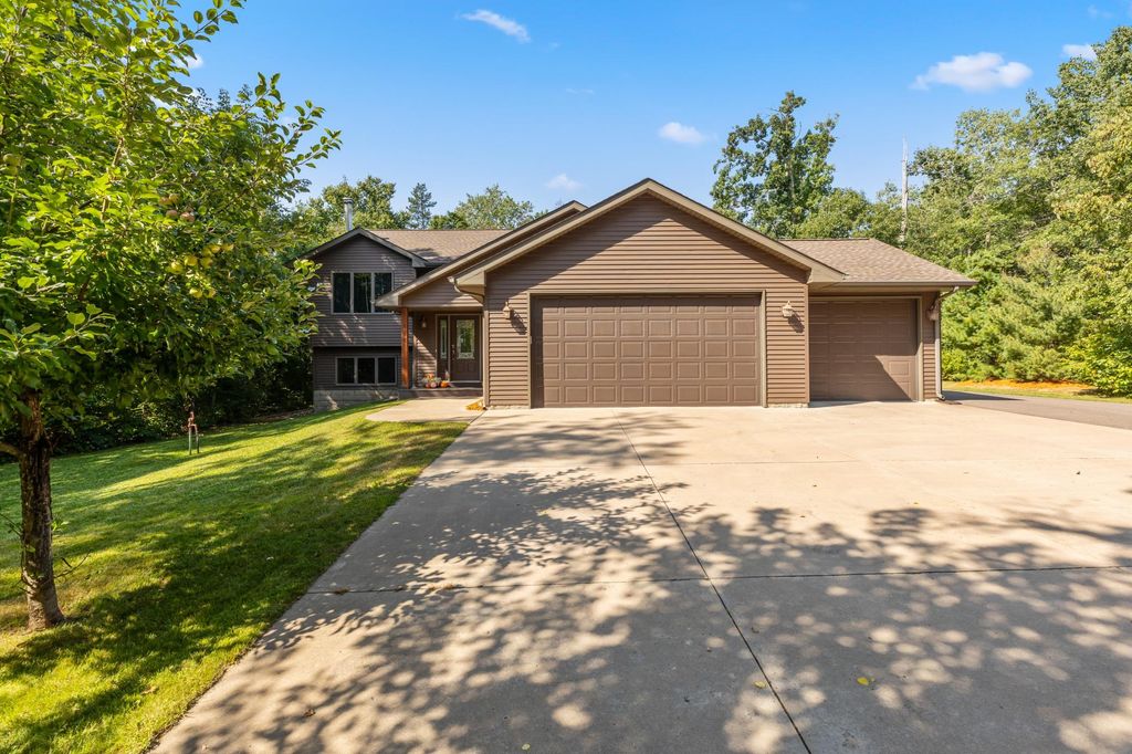 Photo of 33921 Wild Wind Ranch Drive, Crosslake, MN 56442 (MLS # 7074550)