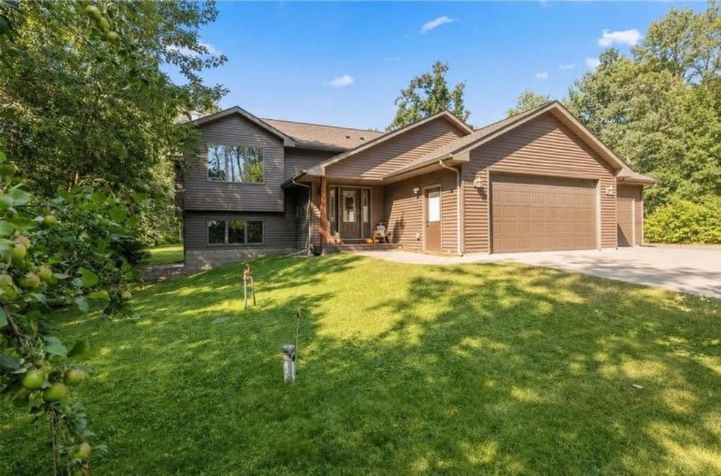 Photo of 33921 Wild Wind Ranch Drive, Crosslake, MN 56442 (MLS # 7074550)