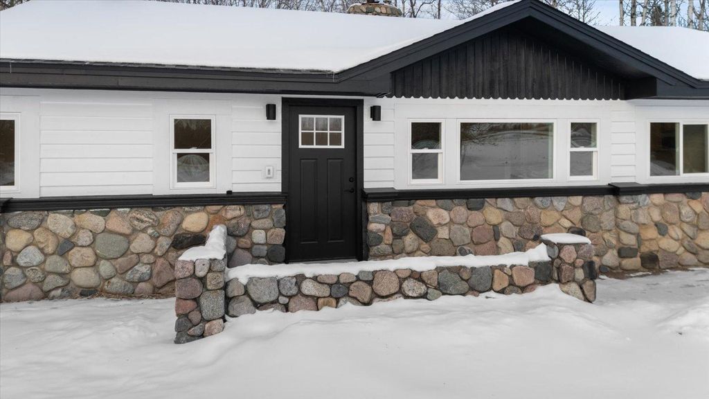 Photo of 38138 Hocking Road, Bigfork, MN 56628 (MLS # 7014589)