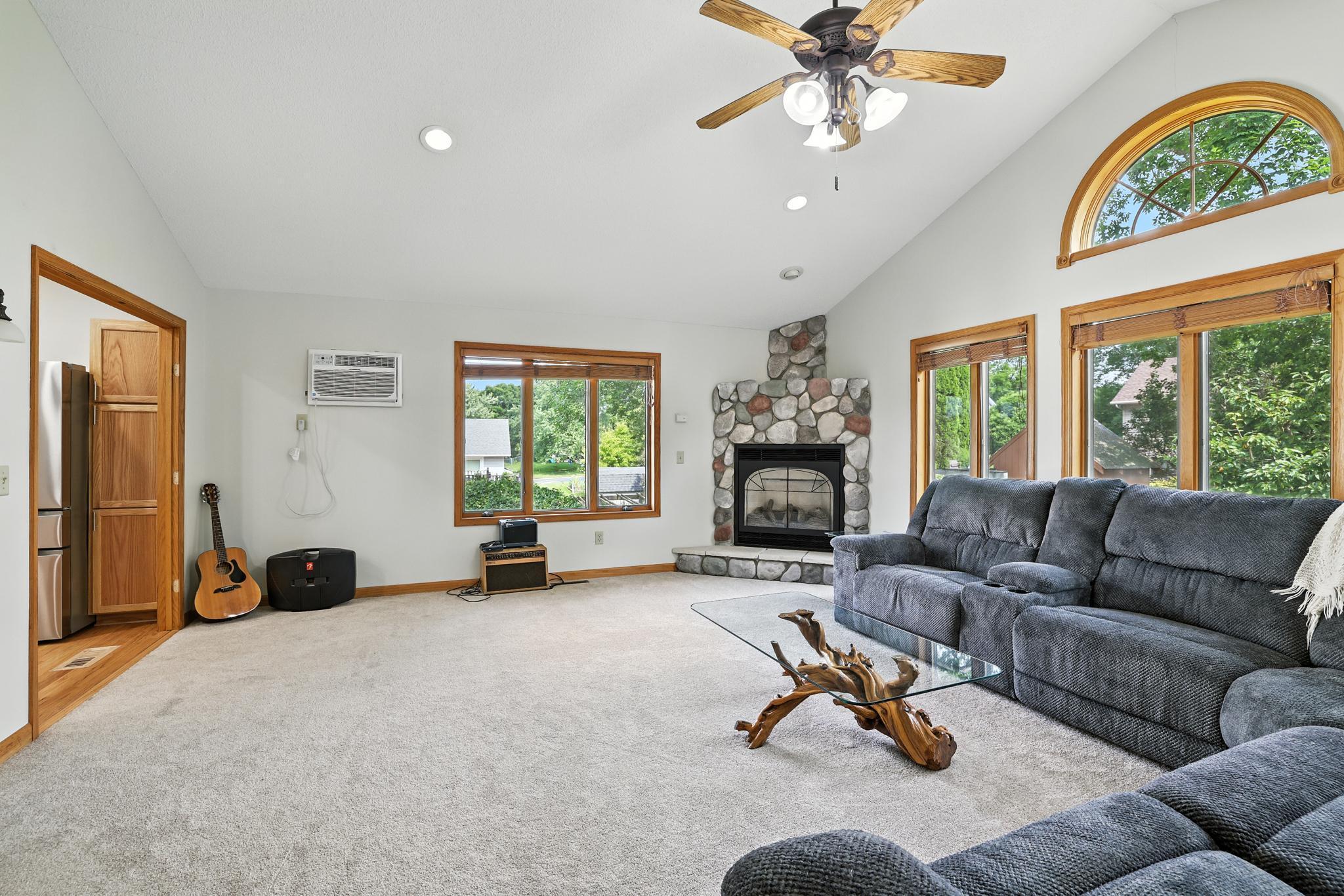 3910 Westbury Trail