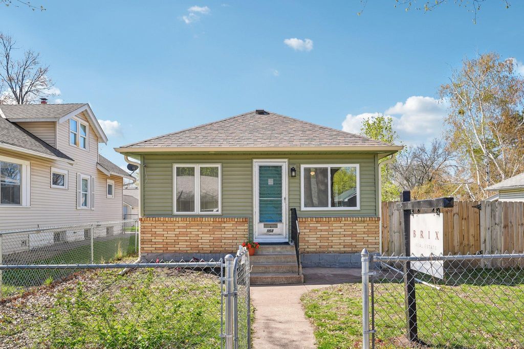 Photo of 1158 Lawson Avenue E, Saint Paul, MN 55106 (MLS # 7062294)