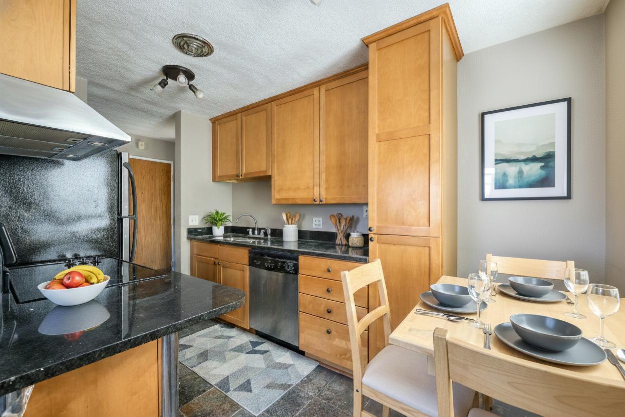 3018 Aldrich Avenue S 25