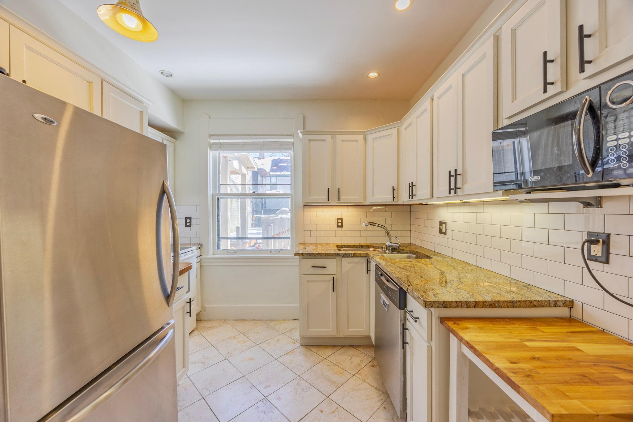 918 Goodrich Avenue A