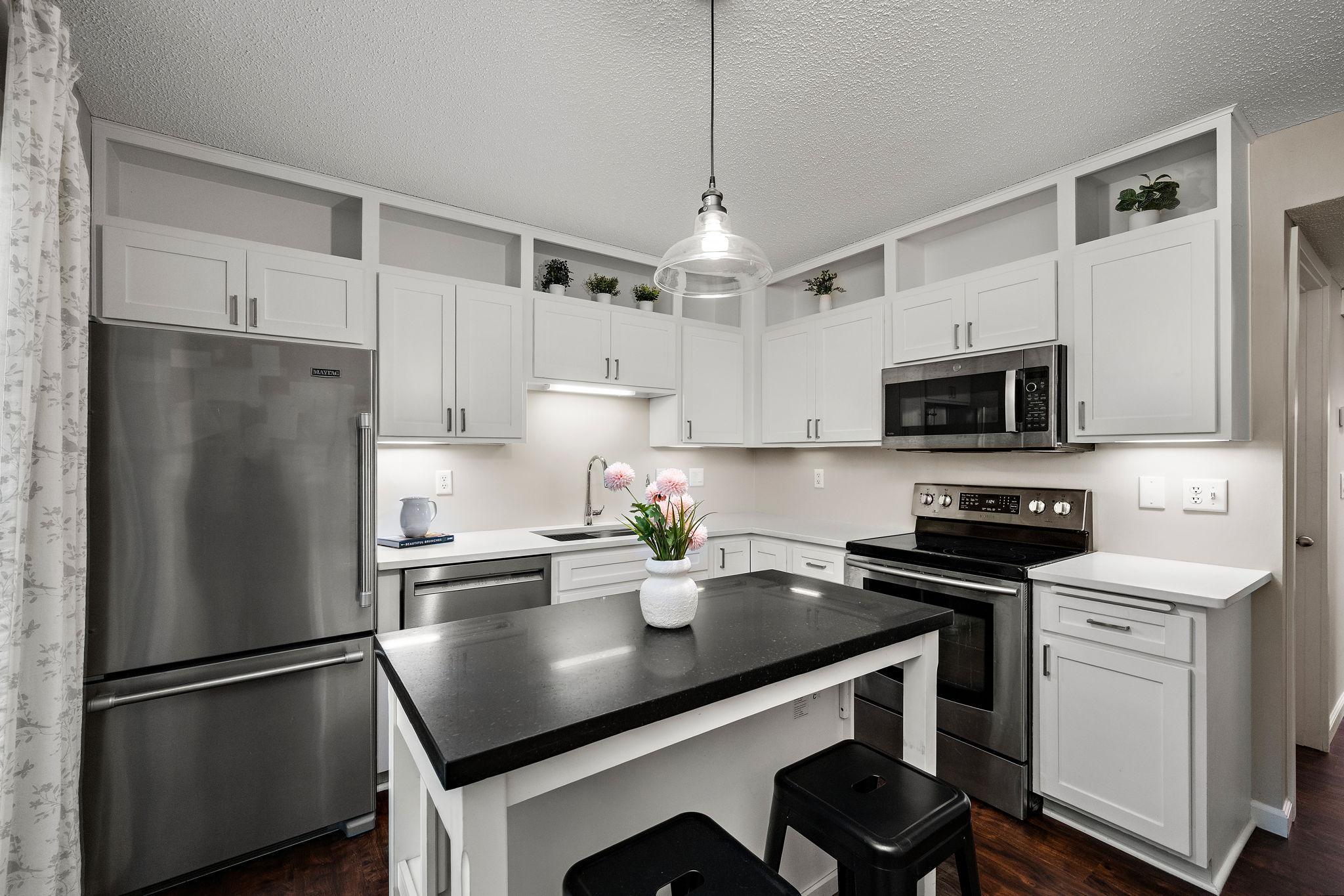 1905 Shenandoah Court D