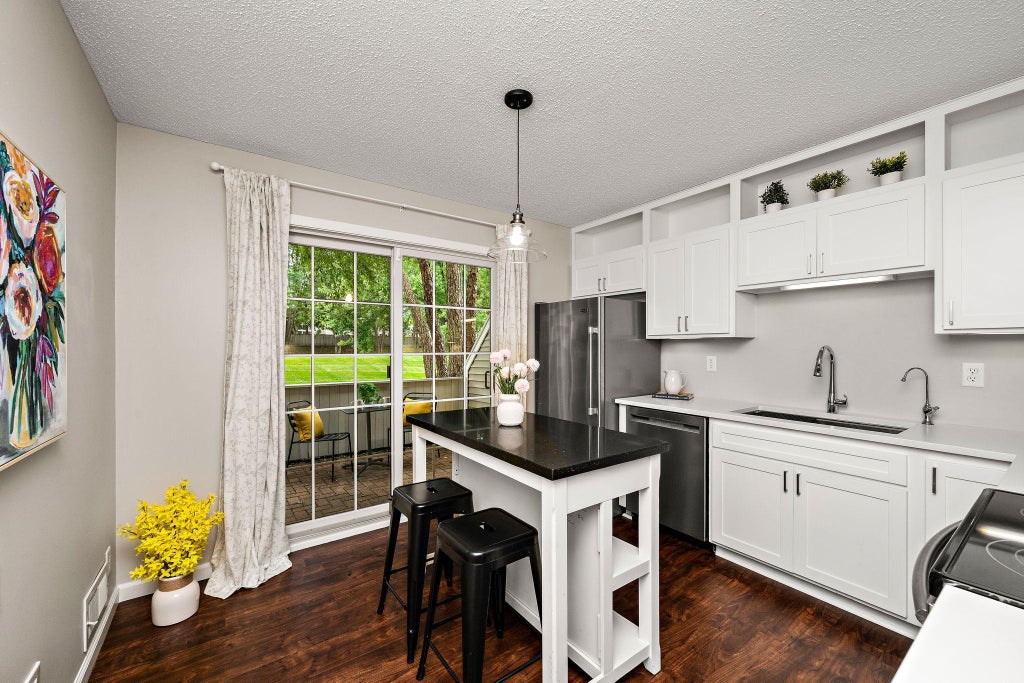 Photo of 1905 Shenandoah Court #D, Plymouth, MN 55447 (MLS # 7148704)