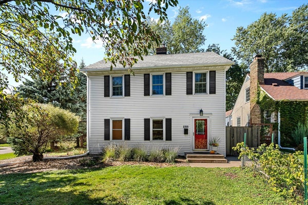 2301 XERXES AVE N, MINNEAPOLIS, MN 55422 - Image 24e99f8f3be9e2b51d4845251fa7d84d/3121300294