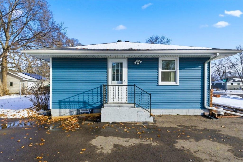 Photo of 4500 Woodbine Lane N, Brooklyn Center, MN 55429 (MLS # 7002113)