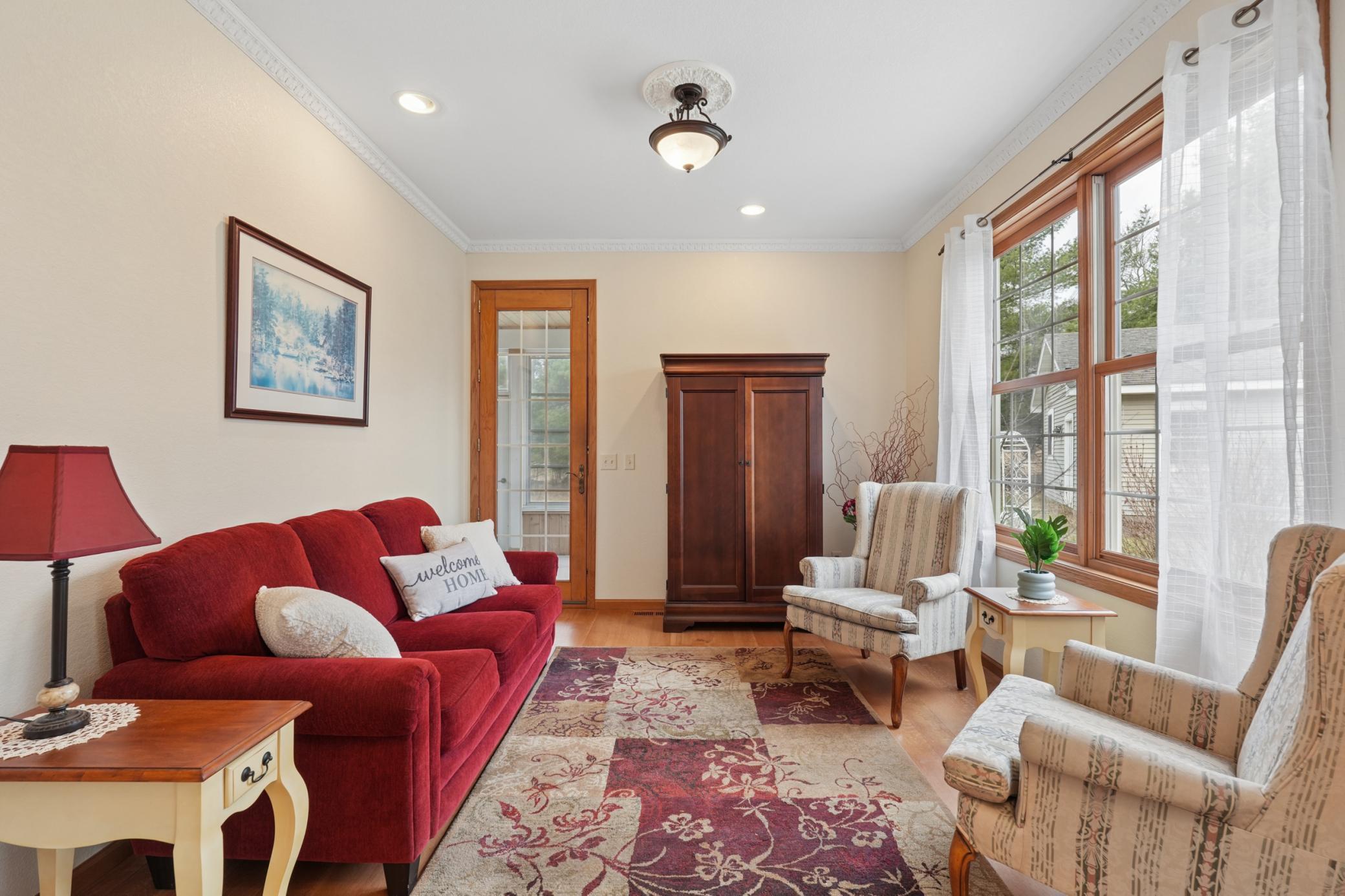287 Plainview Drive