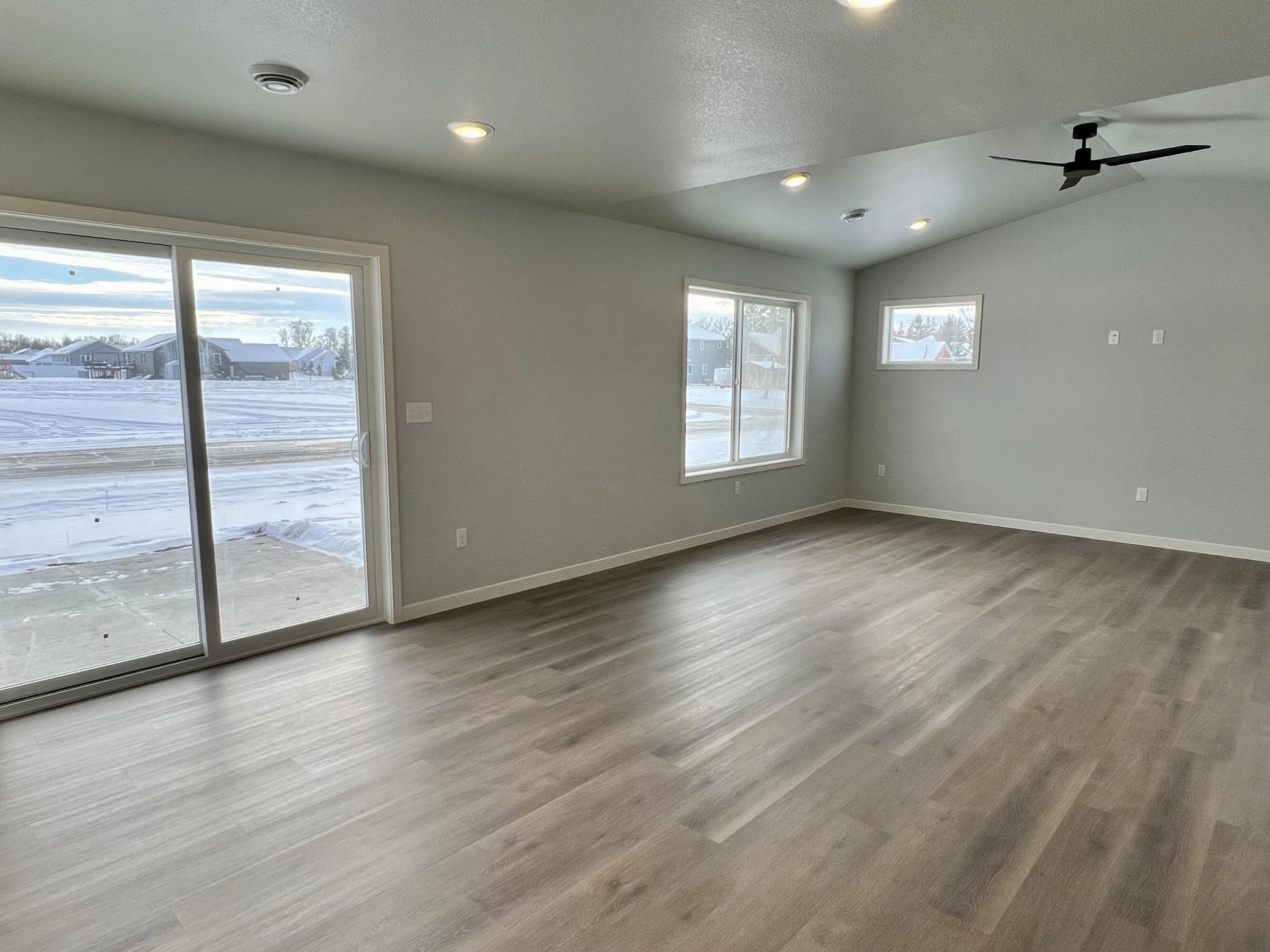 1055 Village Lane