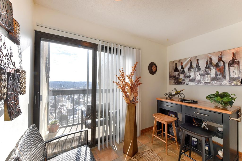 Photo of 1181 Edgcumbe Road #1716, Saint Paul, MN 55105 (MLS # 7021808)