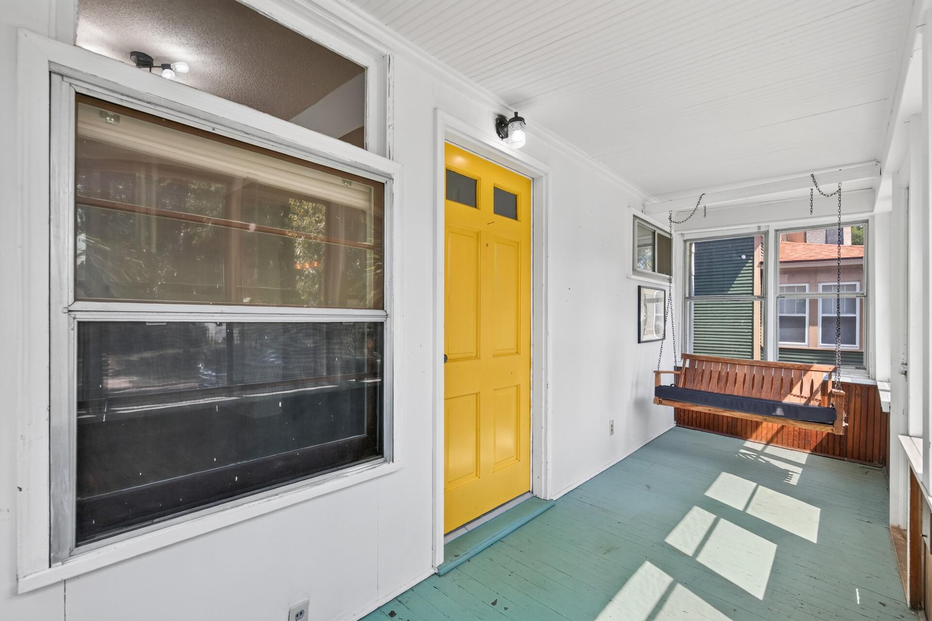 801 Armstrong Avenue