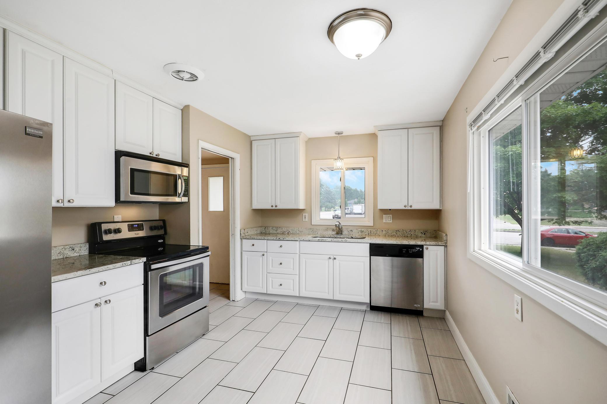 6330-6332 Xerxes Avenue S