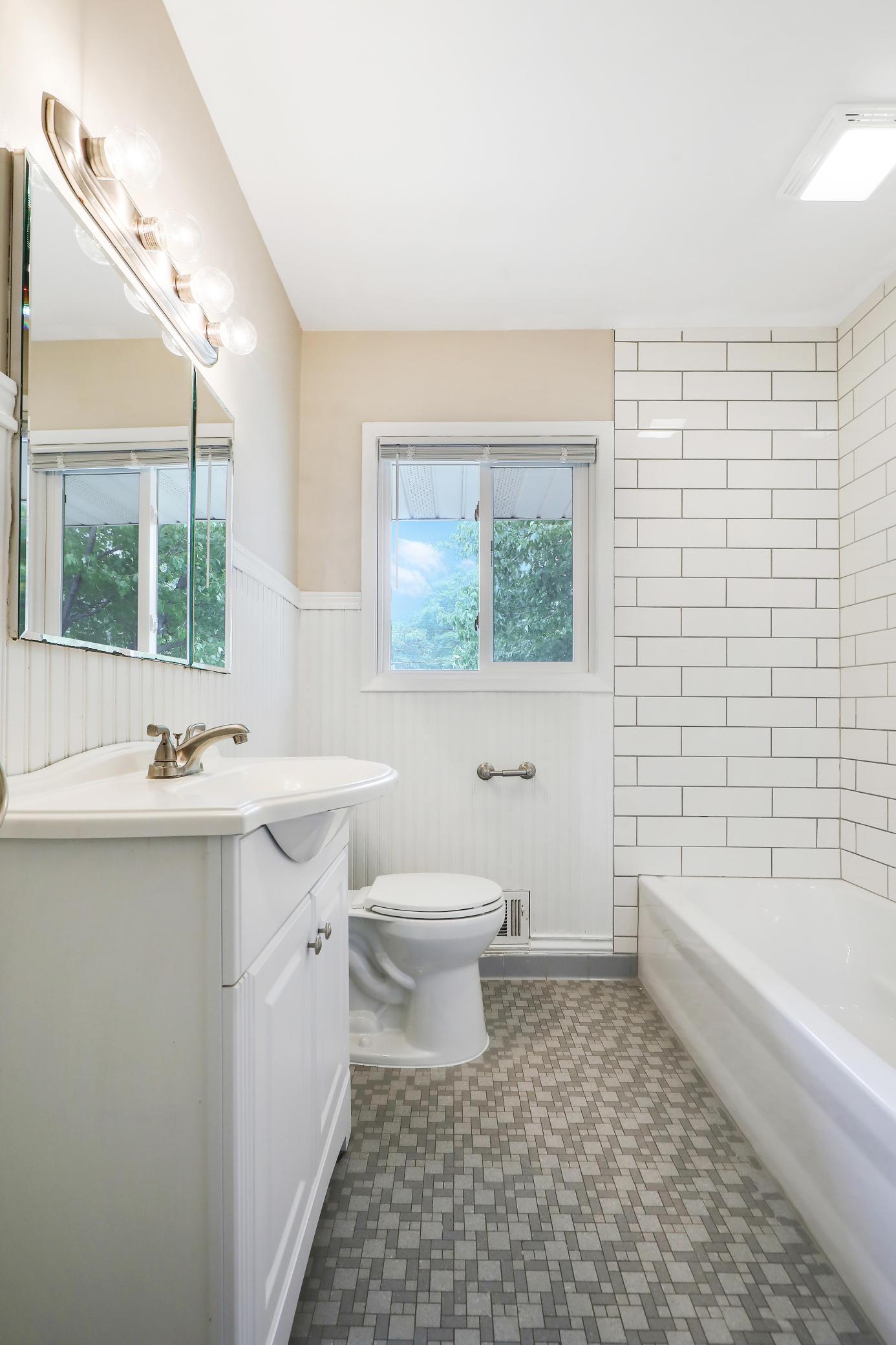 6330-6332 Xerxes Avenue S