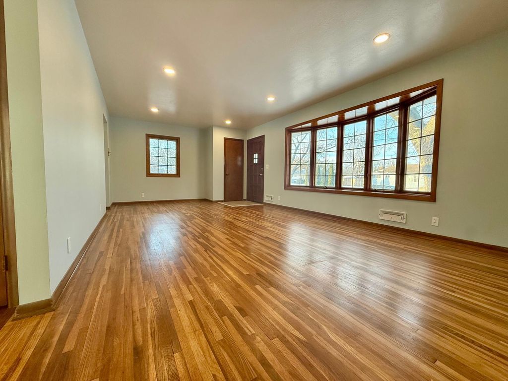 Photo of 6506 Unity Avenue N, Brooklyn Center, MN 55429 (MLS # 7007039)