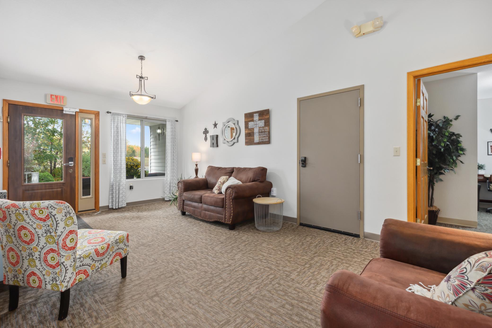 607_ Second Street S