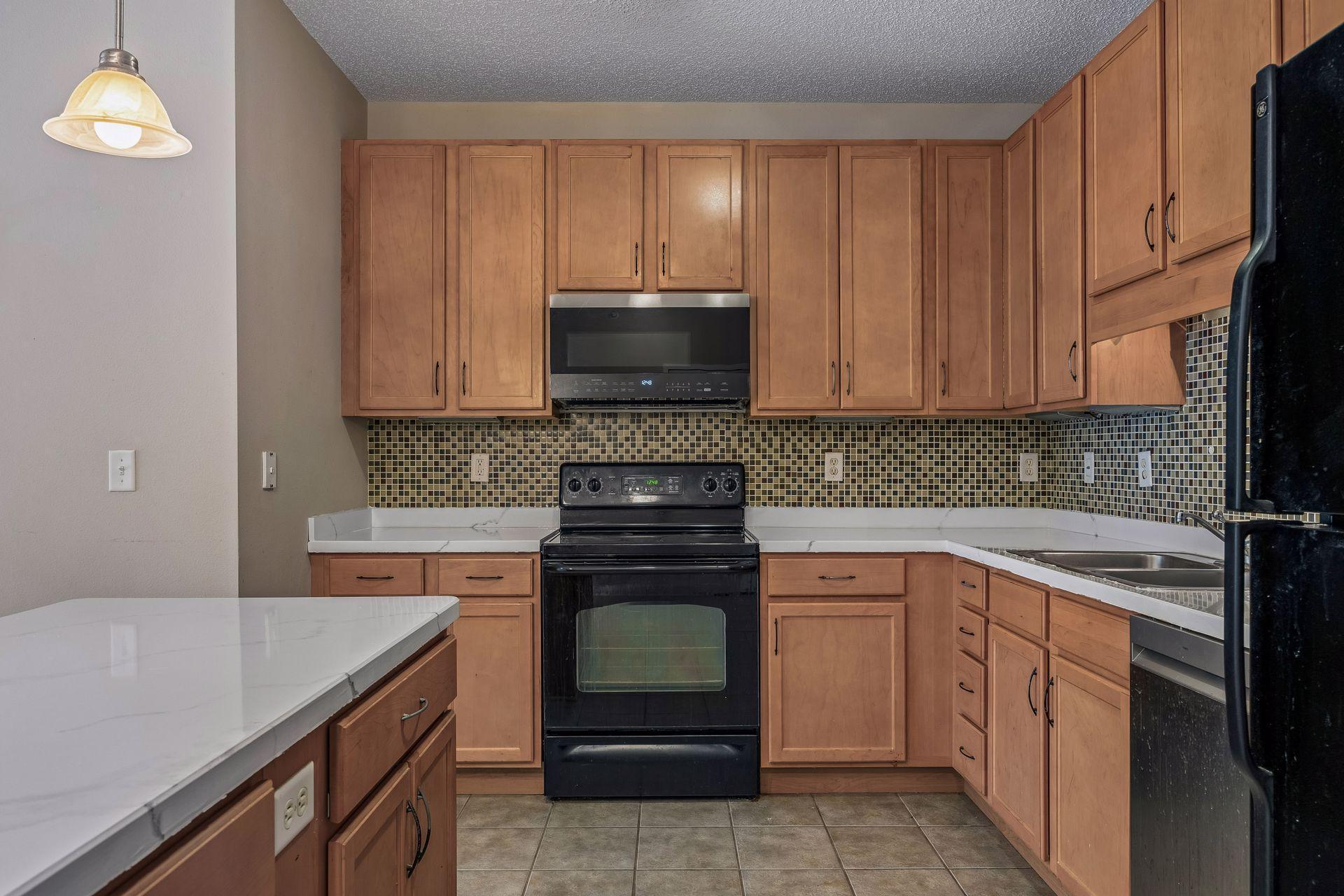 619 8th Street SE 211