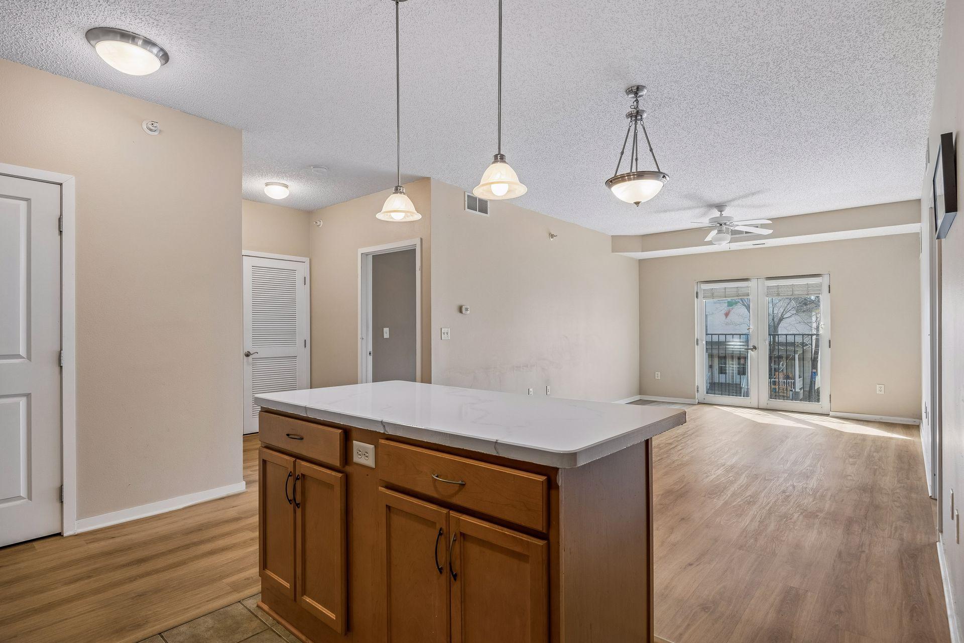 619 8th Street SE 211