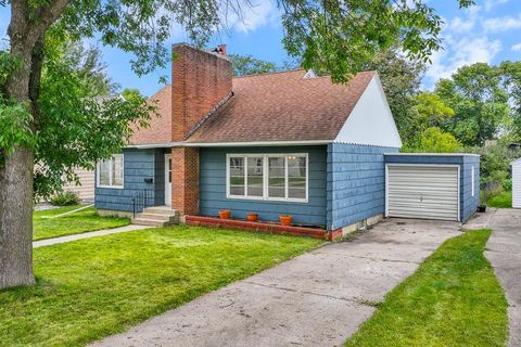 Photo of 113 E Street, Marshall, MN 56258 (MLS # 6787339)