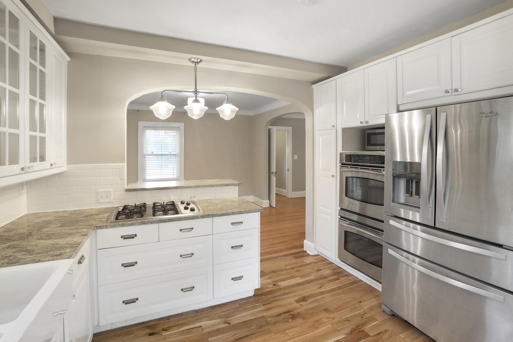 2312 W 54th Street