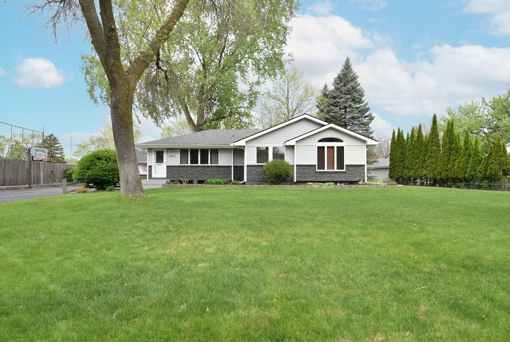 Photo of 6312 Pierce Street NE, Fridley, MN 55432 (MLS # 7075471)