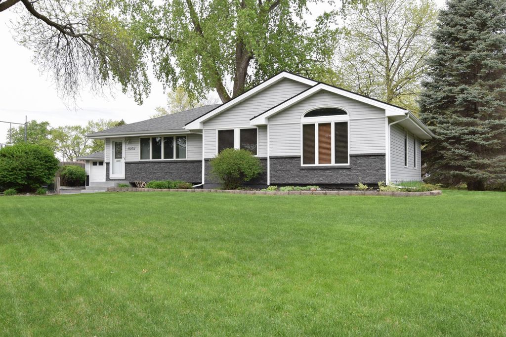 Photo of 6312 Pierce Street NE, Fridley, MN 55432 (MLS # 7075471)