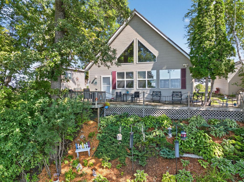 Photo of 2666 N Lake Miltona Drive NE, Alexandria, MN 56354 (MLS # 7053785)