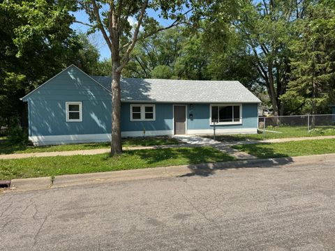 1899 Cottage Avenue E Saint Paul MN 55119