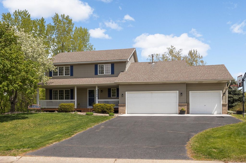 Photo of 9080 Parkside Drive, Woodbury, MN 55125 (MLS # 7072689)