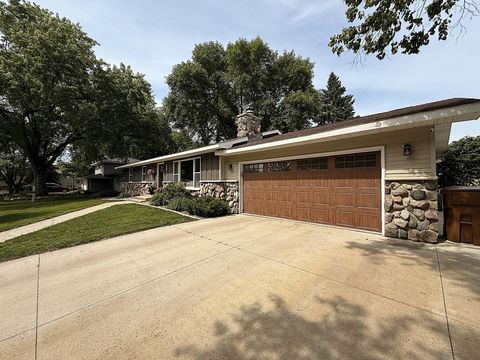Photo of 112 Orchard Circle, Montevideo, MN 56265 (MLS # 6741154)