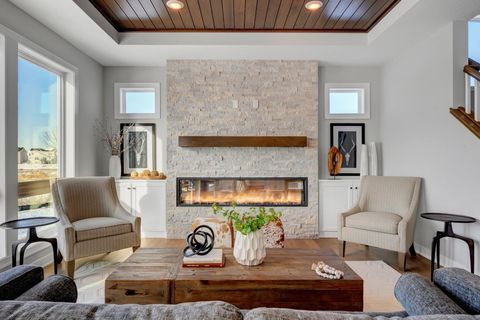 18237 Glacier Way Lakeville MN 55044