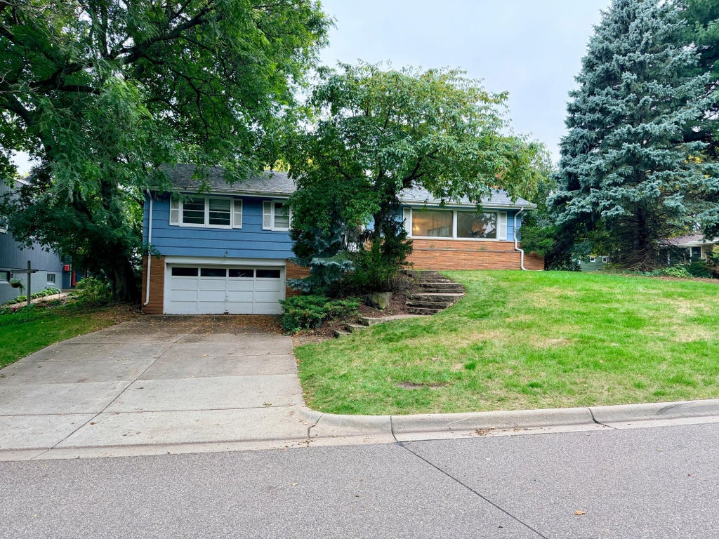 Photo of 4713 Virginia Lane, Edina, MN 55424 (MLS # 7151070)