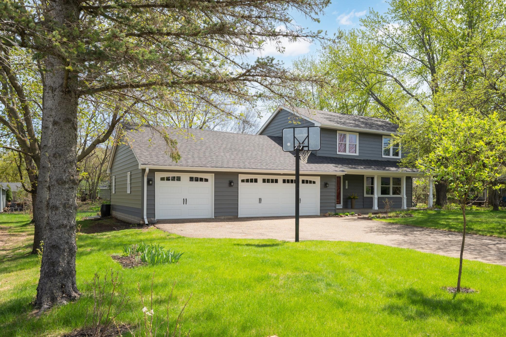 3645 Laurel Drive