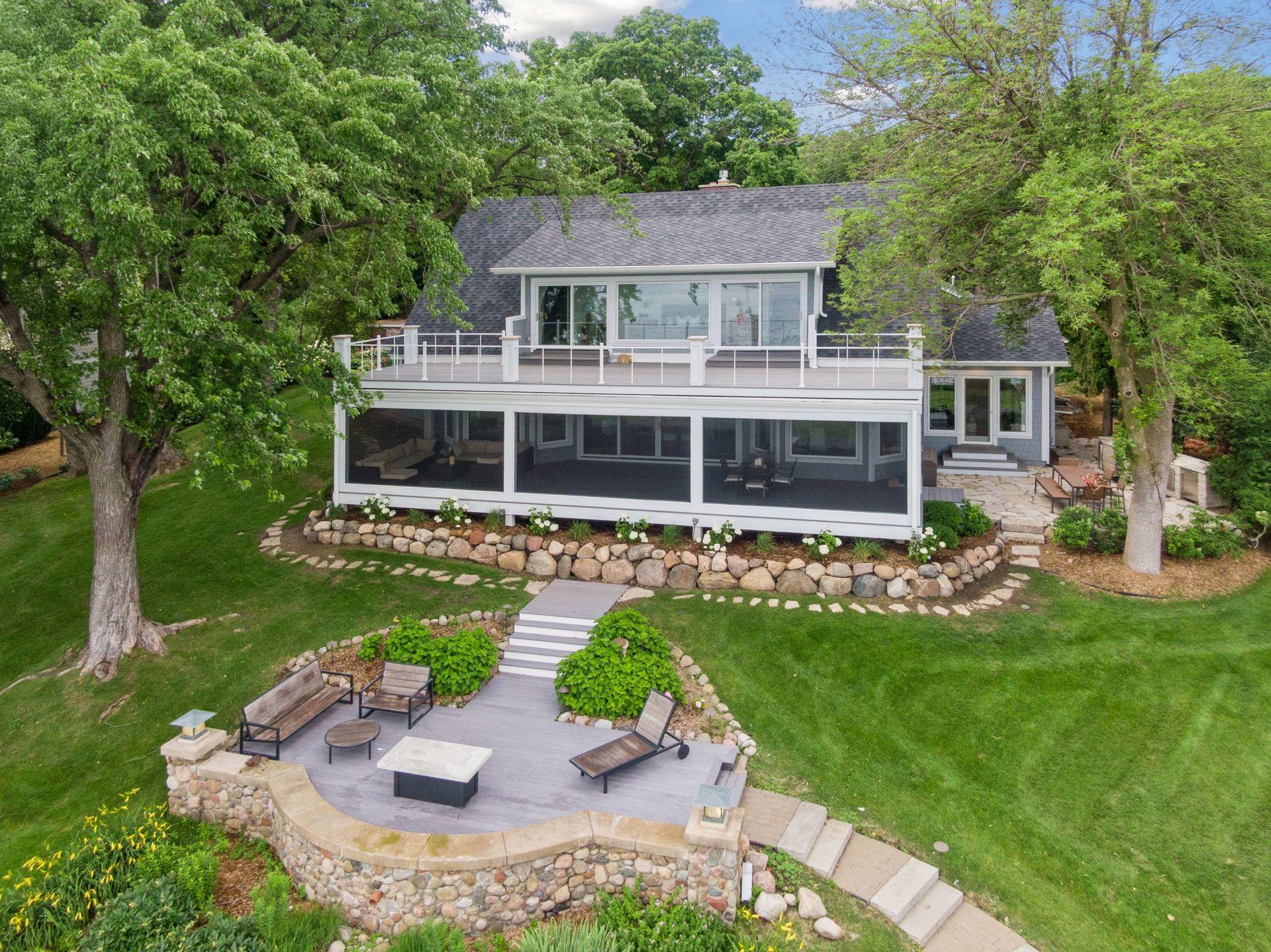 2462 Lafayette Road