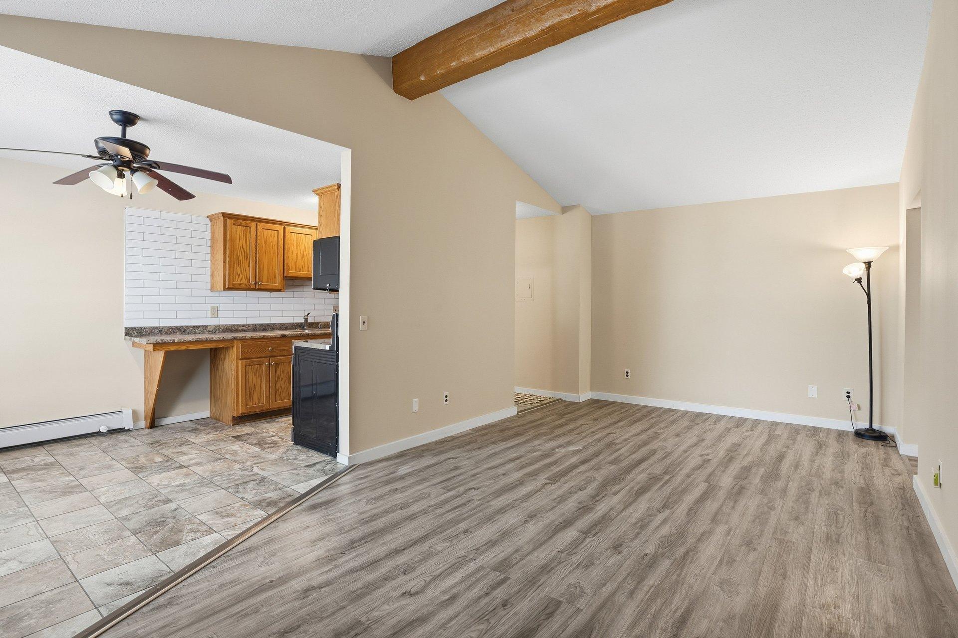 810 Old Settlers Trail 5