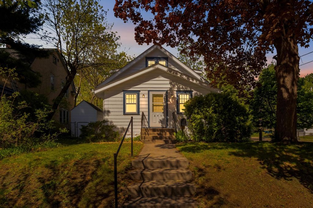 Photo of 849 Tatum Street, Saint Paul, MN 55104 (MLS # 7073550)