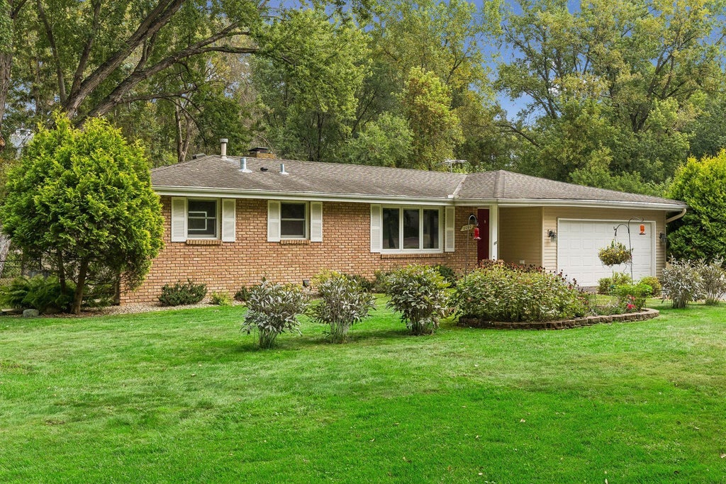 Photo of 6000 Goldenrod Lane N, Plymouth, MN 55442 (MLS # 7141504)