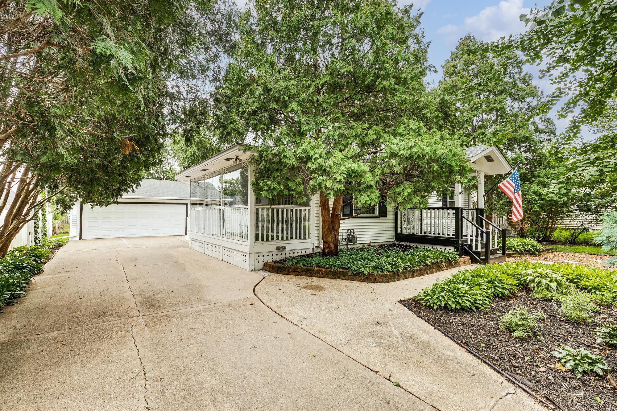 8231 Bloomington Avenue S