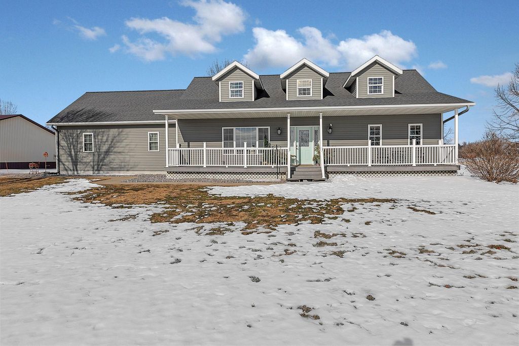 Photo of 10448 345th Street, Saint Joseph, MN 56374 (MLS # 7017033)