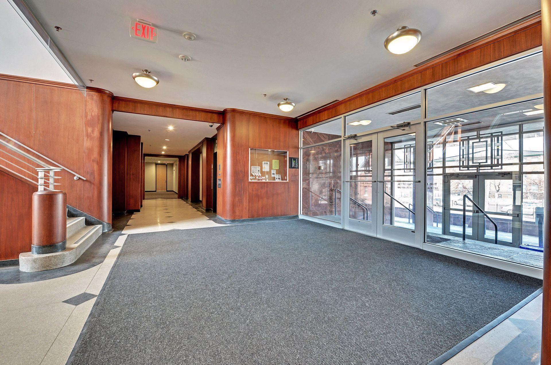 111 E Franklin Avenue 215