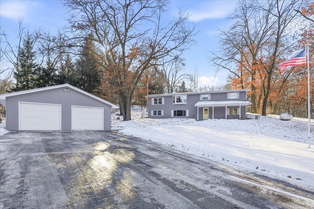 Photo of N7691 910th Street, River Falls, WI 54022 (MLS # 7005935)