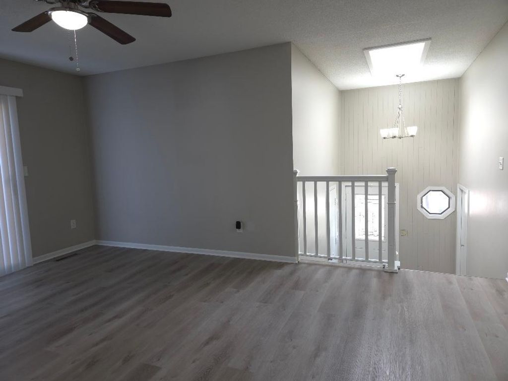 Photo of 2336 Hale Avenue N, Oakdale, MN 55128 (MLS # 7078438)