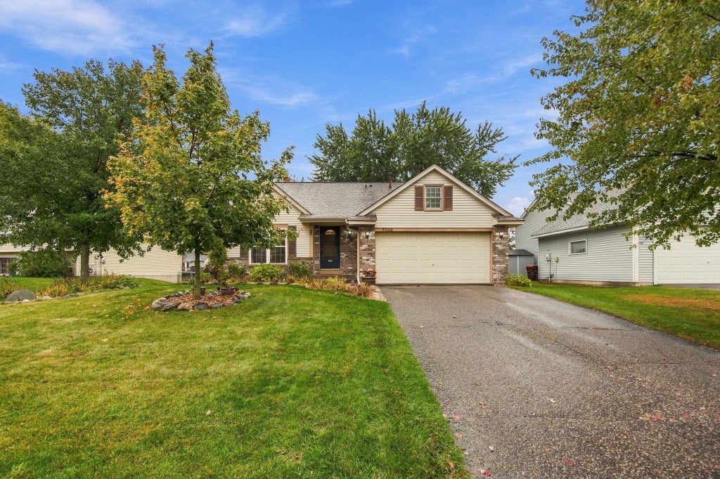 Photo of 5386 Heath Avenue N, Oakdale, MN 55128 (MLS # 7157095)