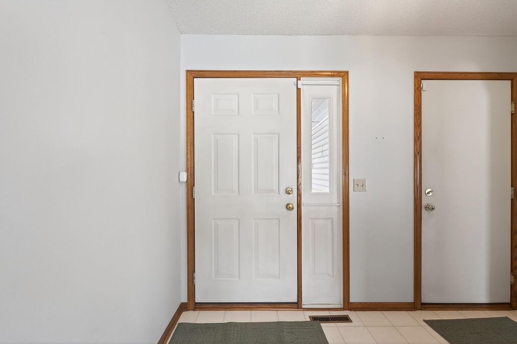 Photo of 8446 Jergen Avenue S, Cottage Grove, MN 55016 (MLS # 7013301)