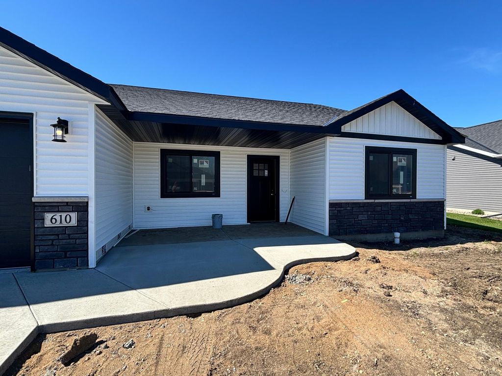Photo of 610 Lanigan Way SE, Saint Joseph, MN 56374 (MLS # 7072915)