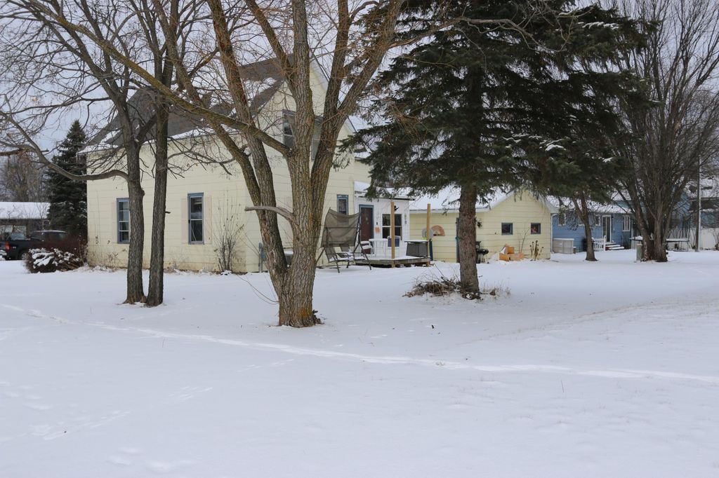 Photo of 357 5th Avenue SW, Perham, MN 56573 (MLS # 6823401)