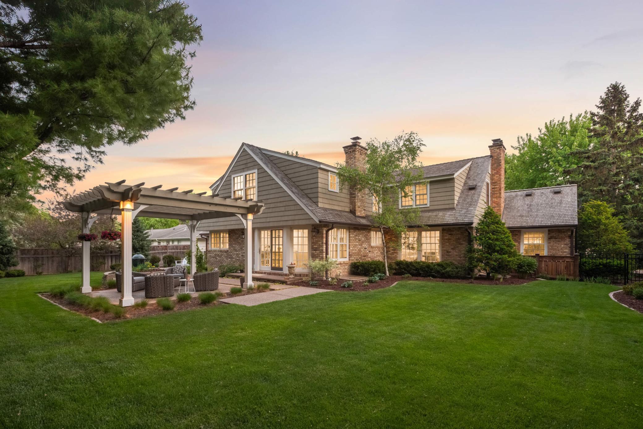 4606 Lakeview Drive